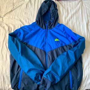 Nike wind runner jacket